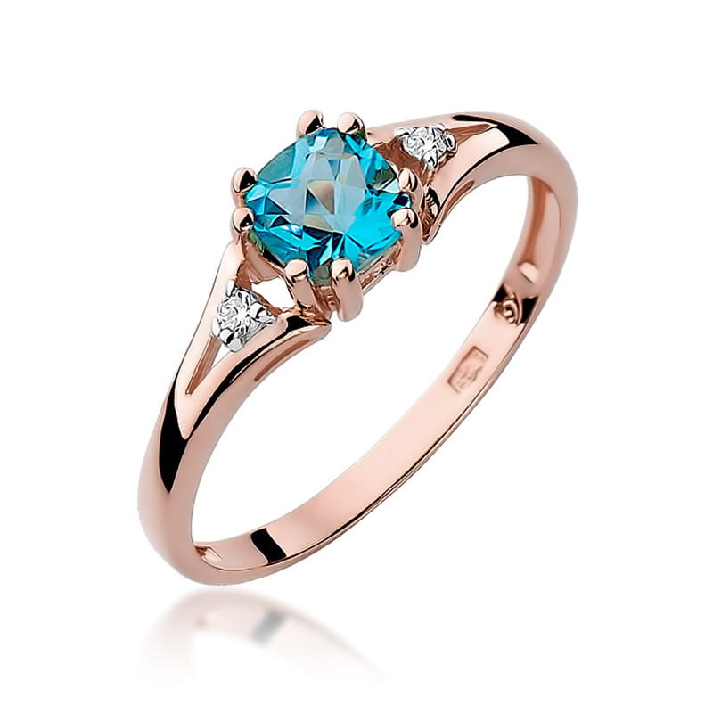 Gold Ring With Topaz And Diamonds