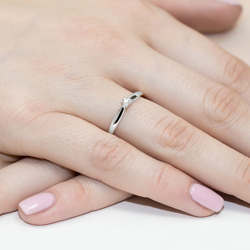 Gold Ring With Diamond