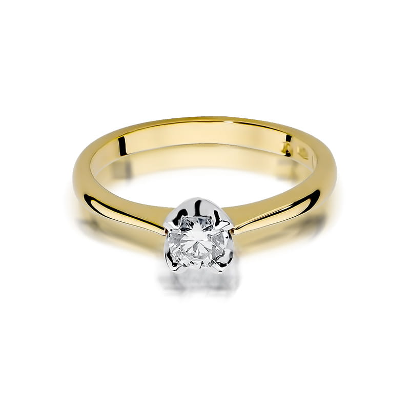 Gold Ring With Diamond