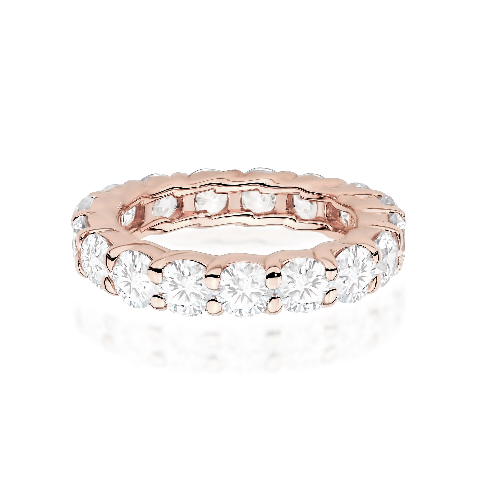 Gold Ring With Lab-Grown Diamonds