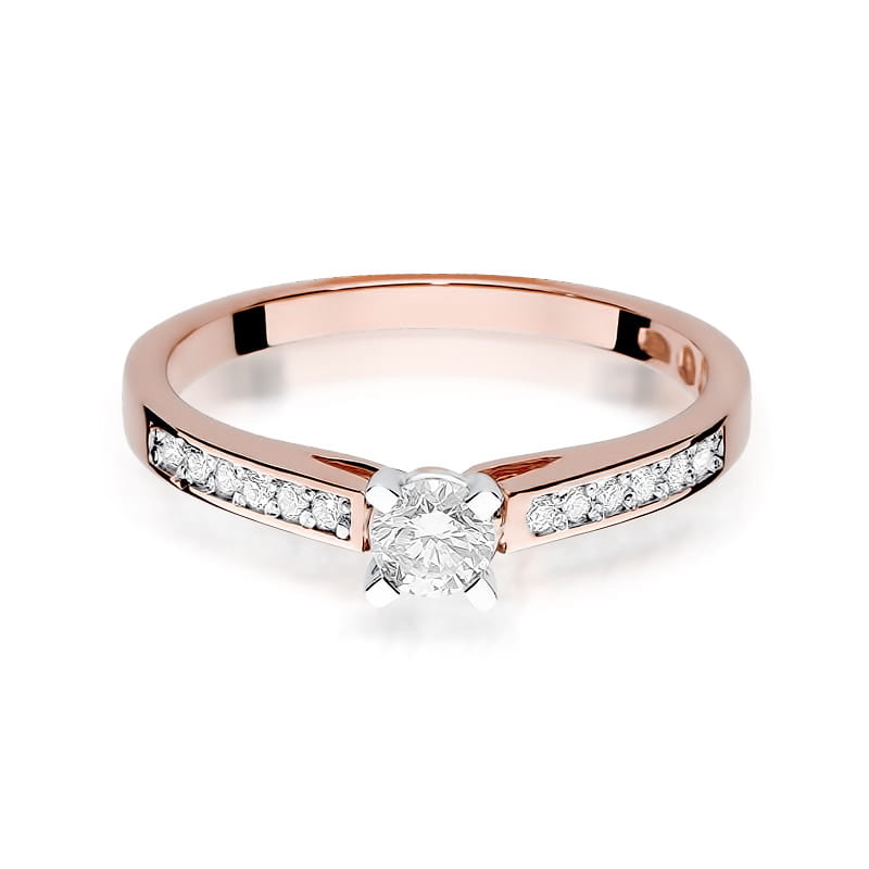 Gold Ring With Diamonds