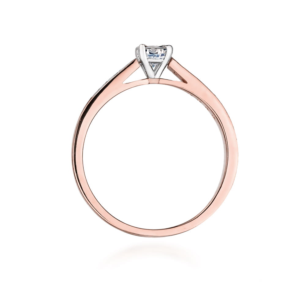 Auksinis Žiedas Su Deimantais