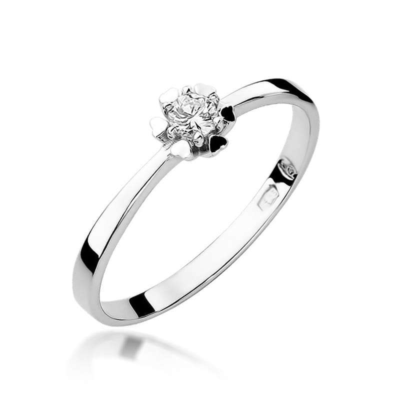 Gold Ring With Diamond