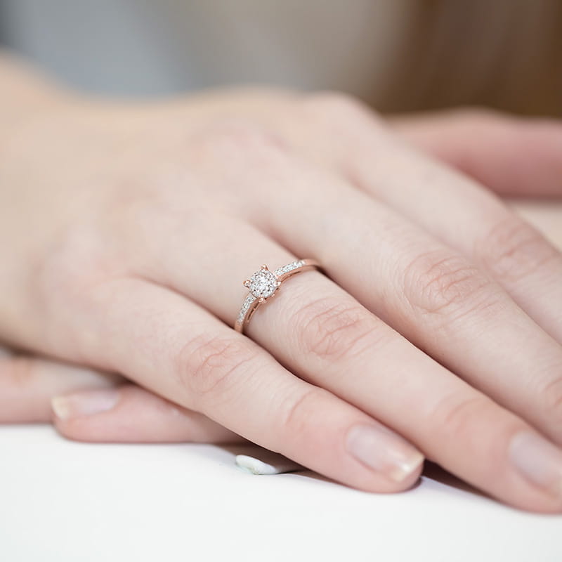 Gold Ring With Diamonds