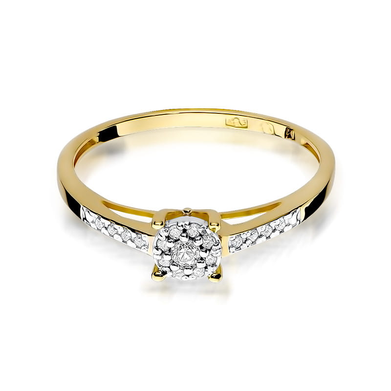 Gold Ring With Diamonds