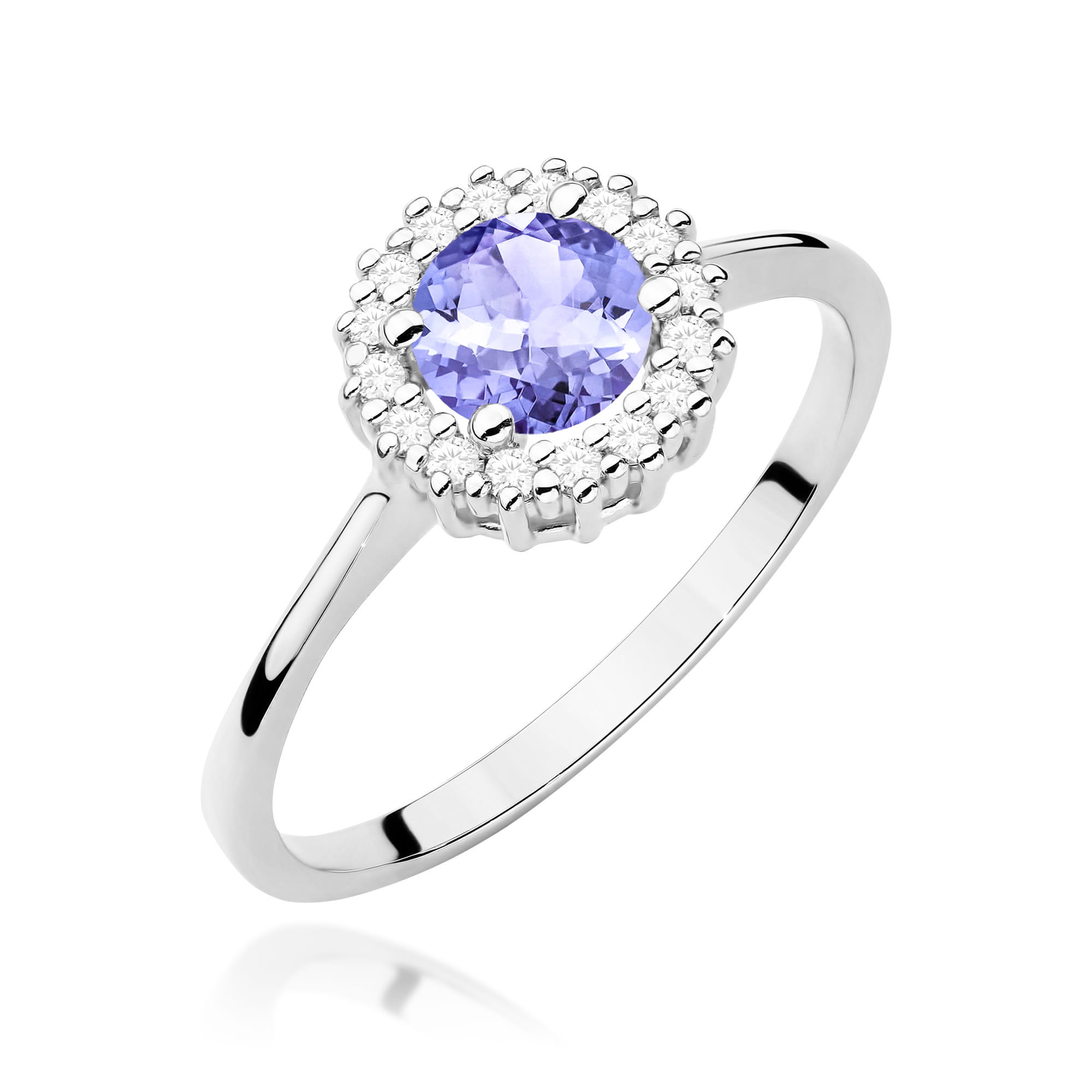 Gold Ring With Tanzanite And Diamonds