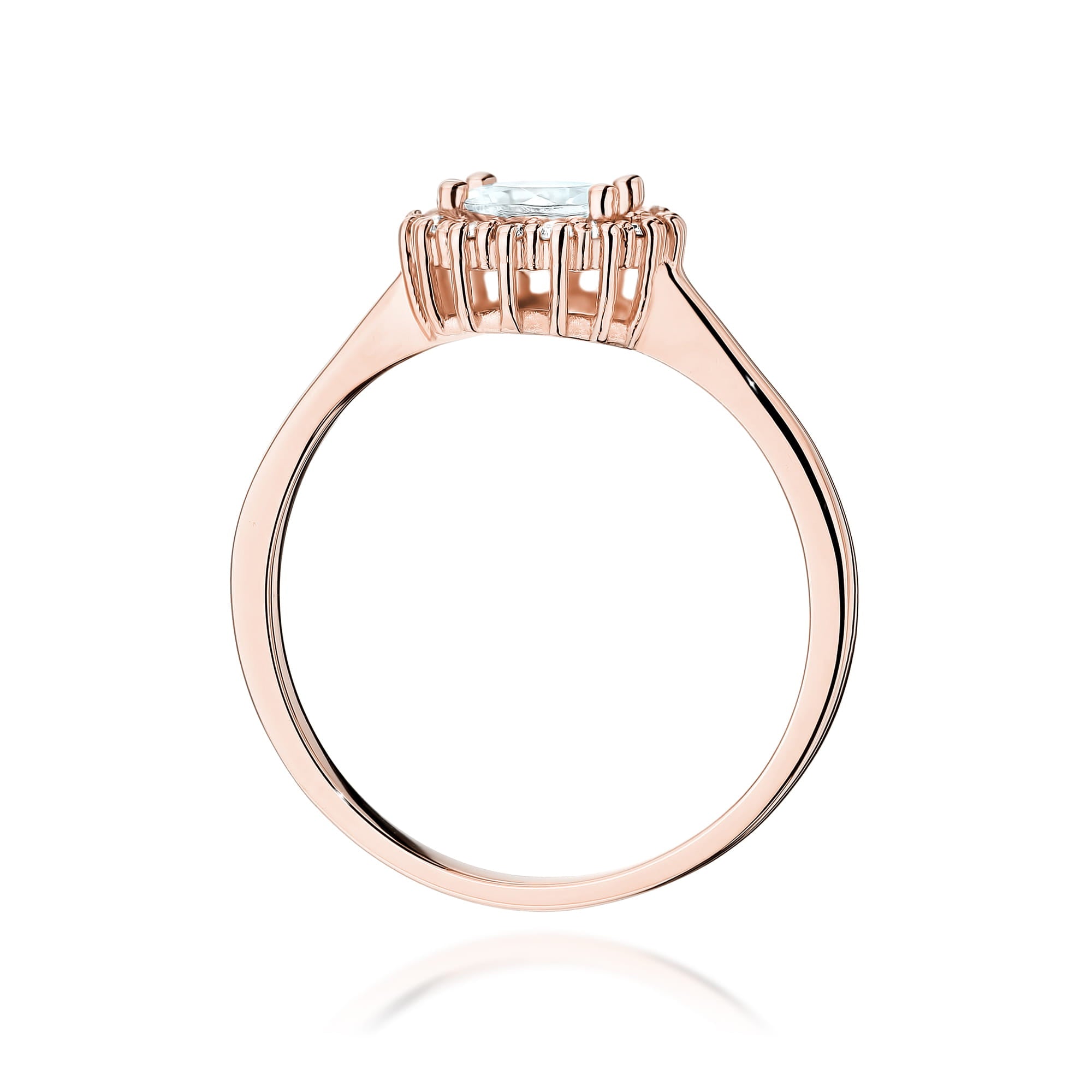 Gold Ring With White Sapphire And Diamonds