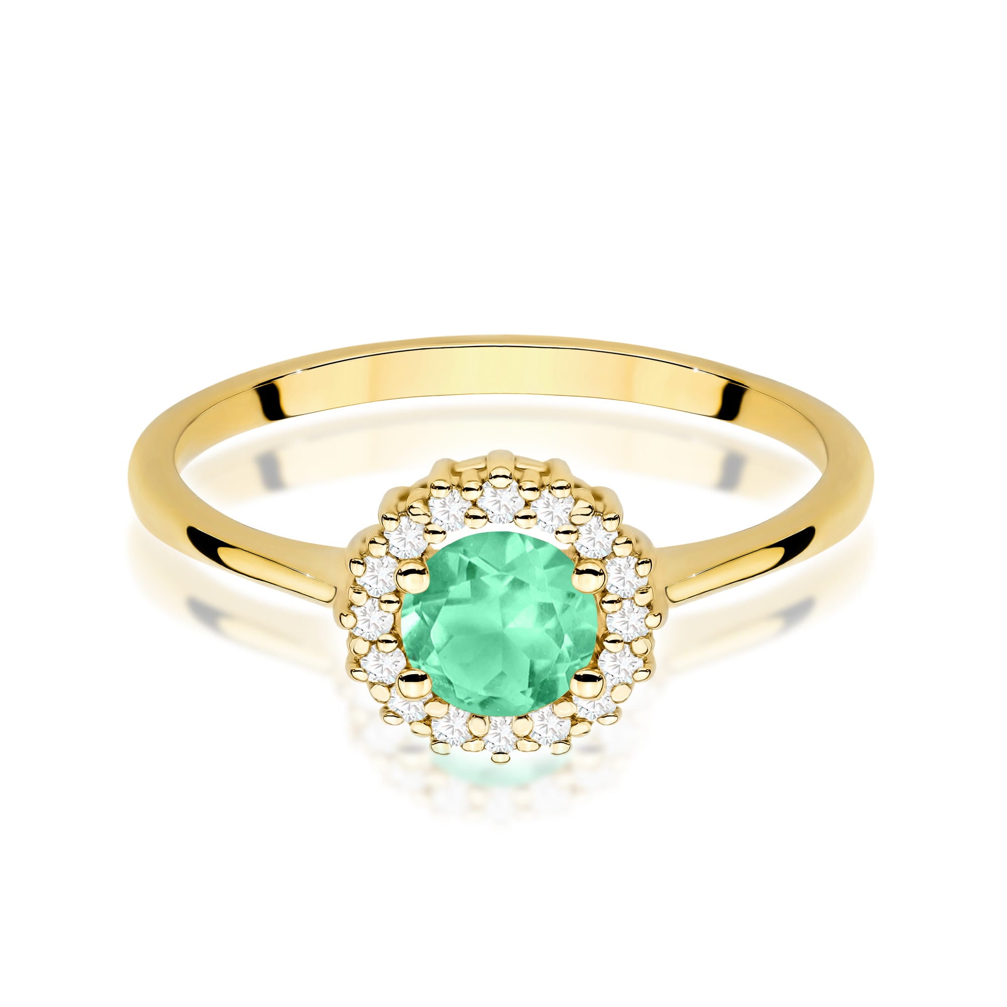 Gold Ring With Emerald And Diamonds