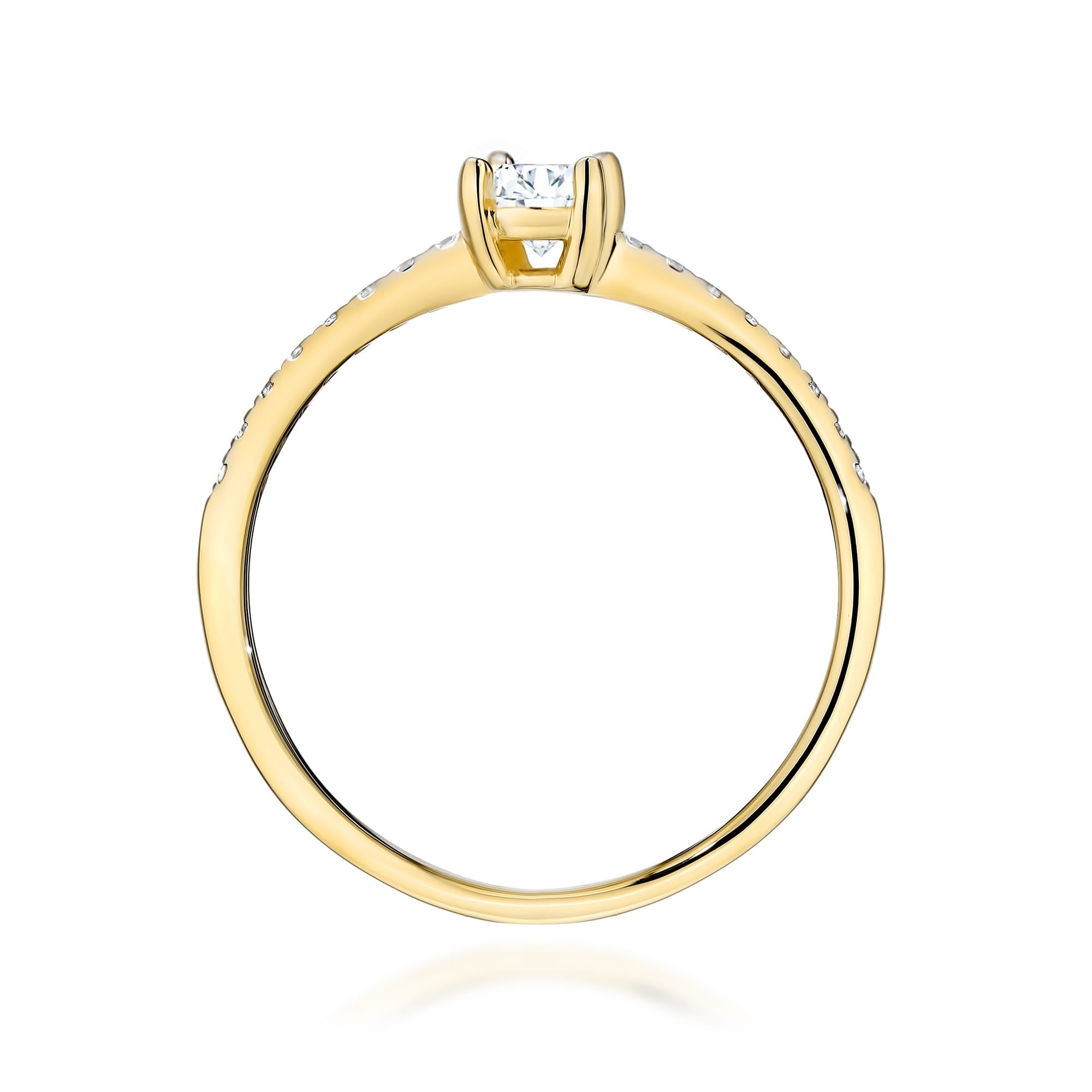 Gold Ring With Diamonds