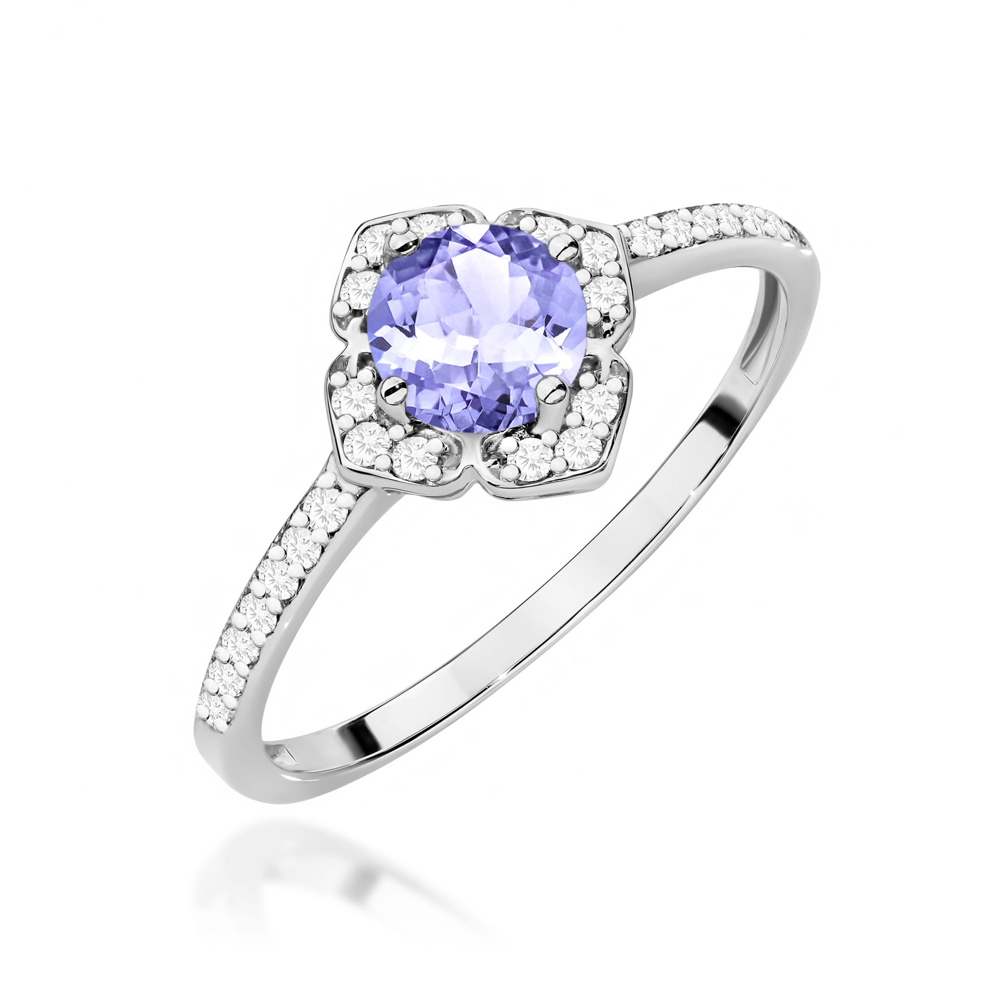 Gold Ring With Tanzanite And Diamonds