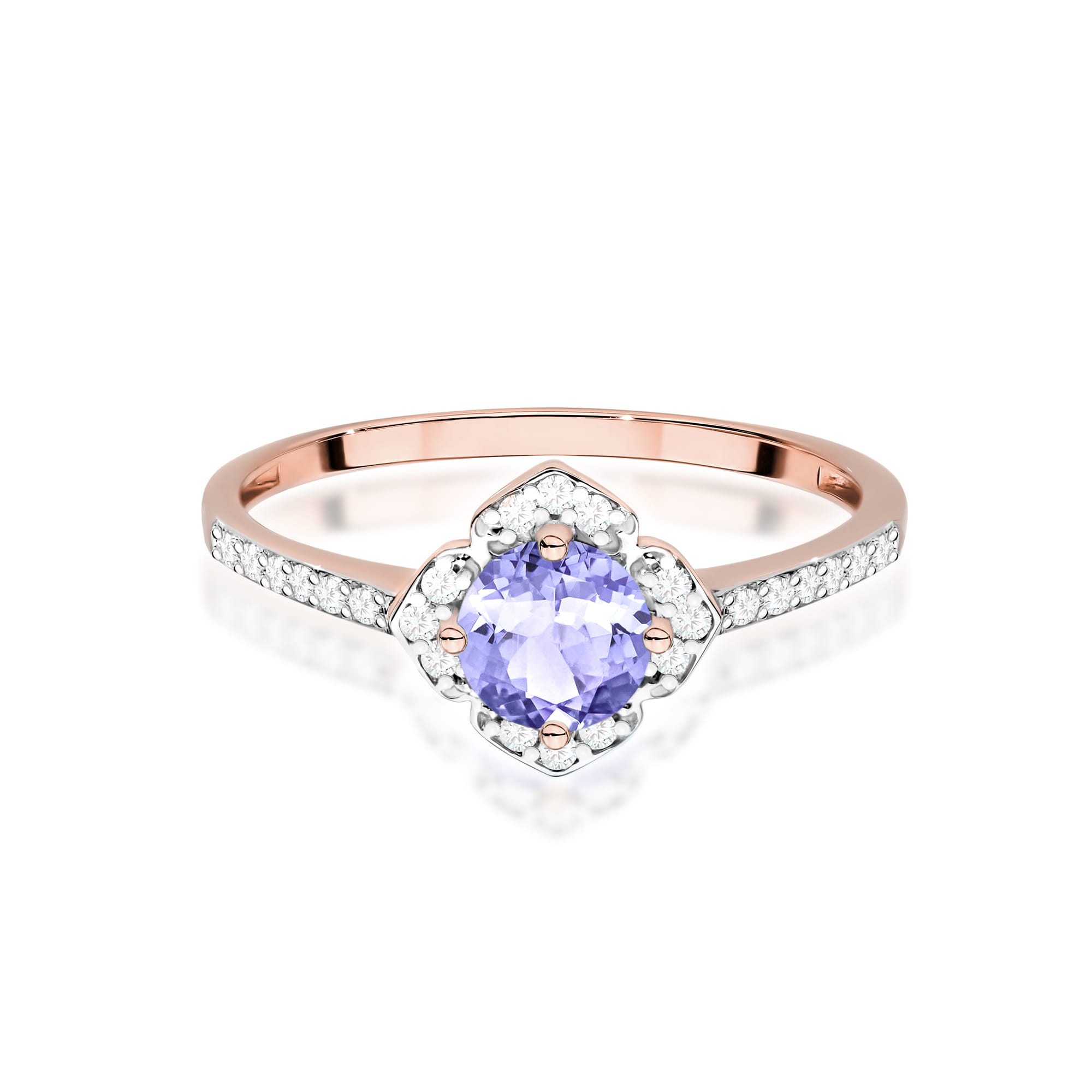 Gold Ring With Tanzanite And Diamonds