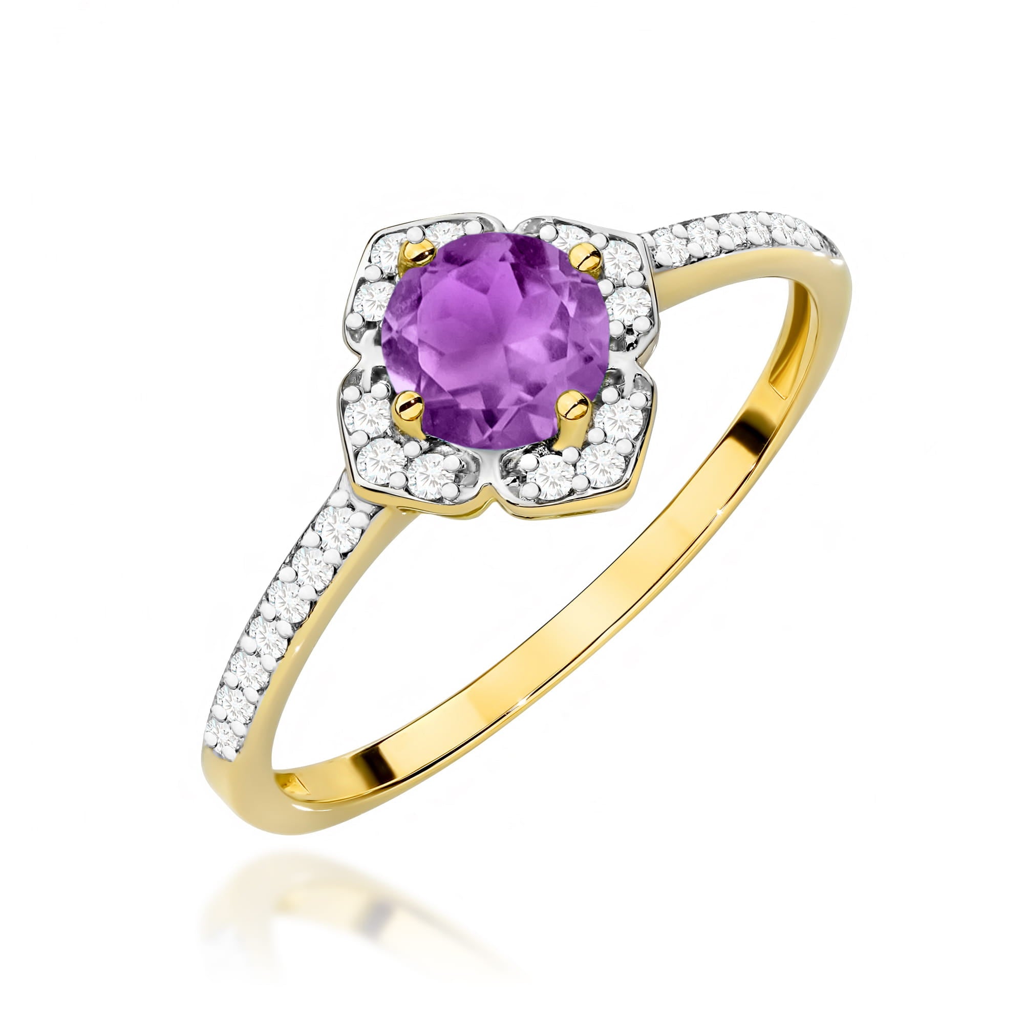 Gold Ring With Amethyst And Diamonds