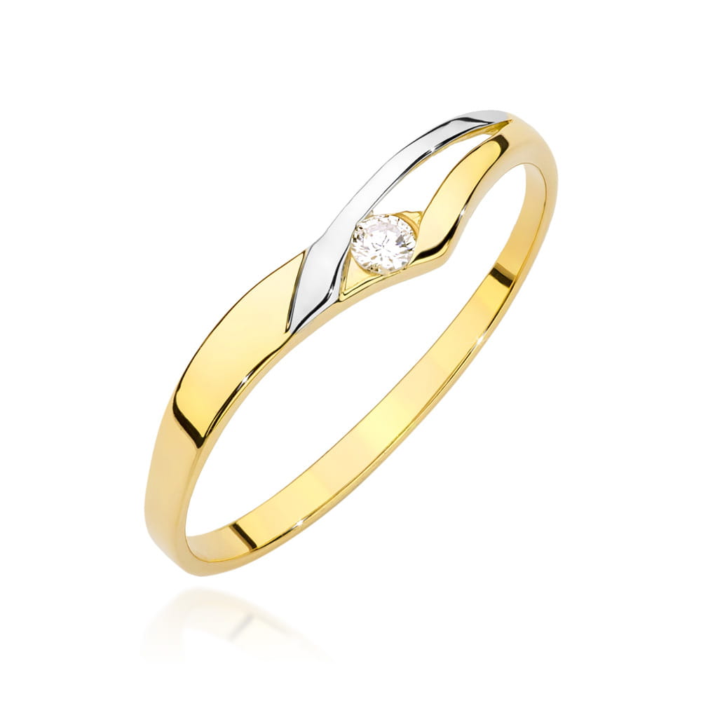 Gold Ring With Diamond
