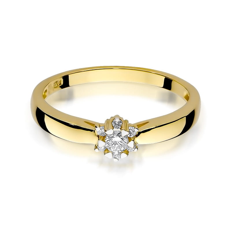Gold Ring With Diamonds