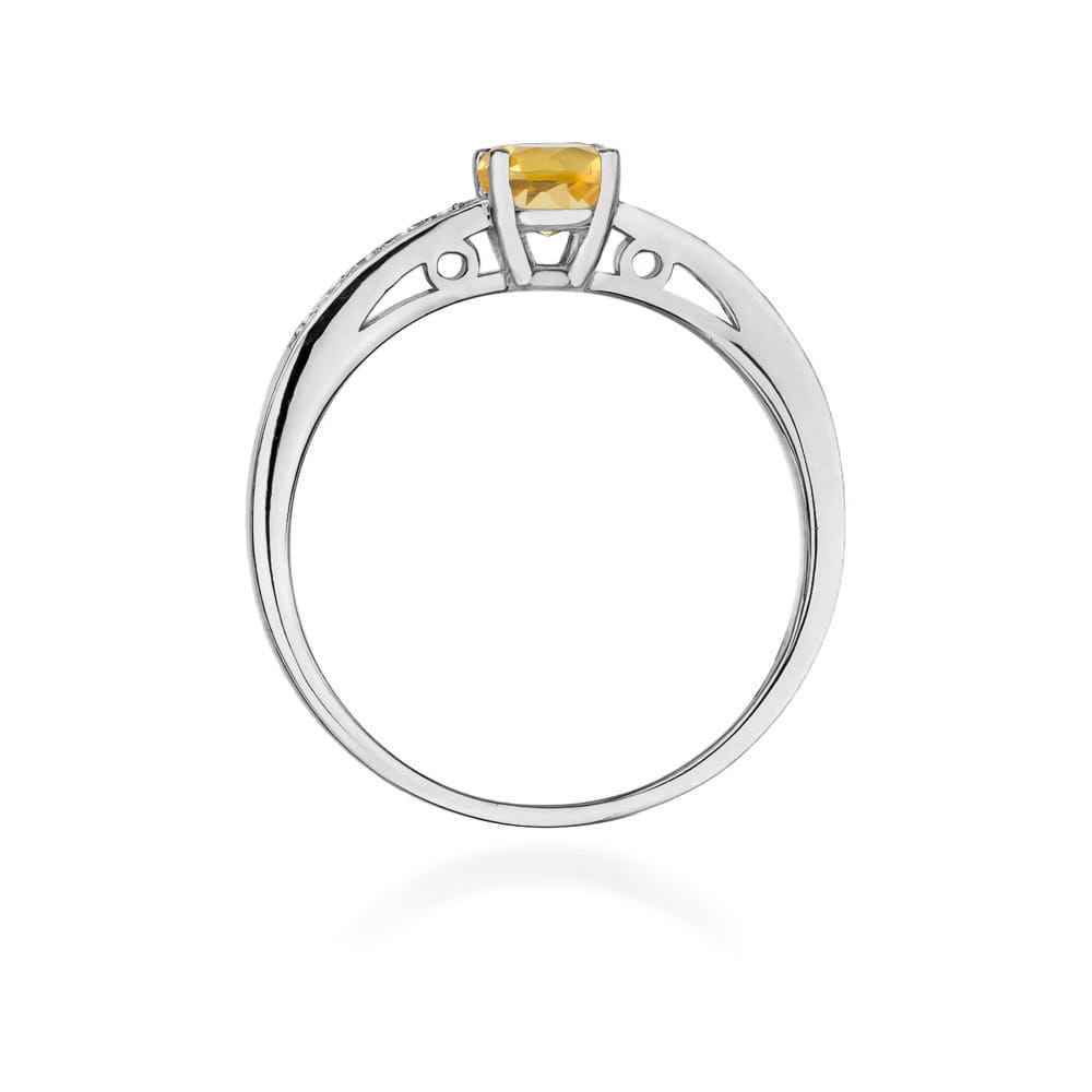 Gold Ring With Citrine And Diamonds