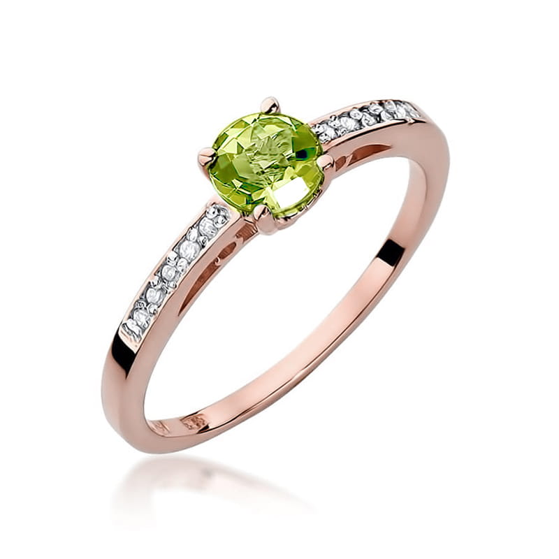 Gold Ring With Peridot And Diamonds