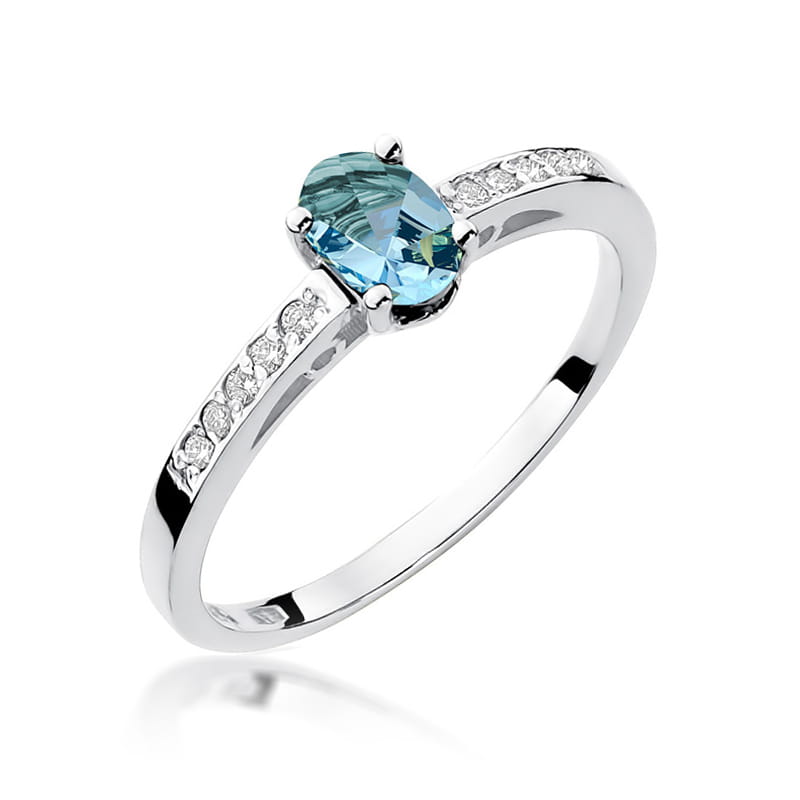 Gold Ring With Topaz And Diamonds