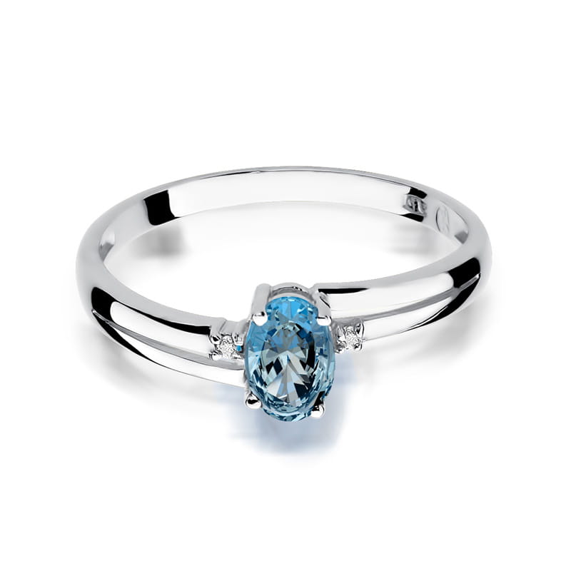 Gold Ring With Topaz And Diamonds