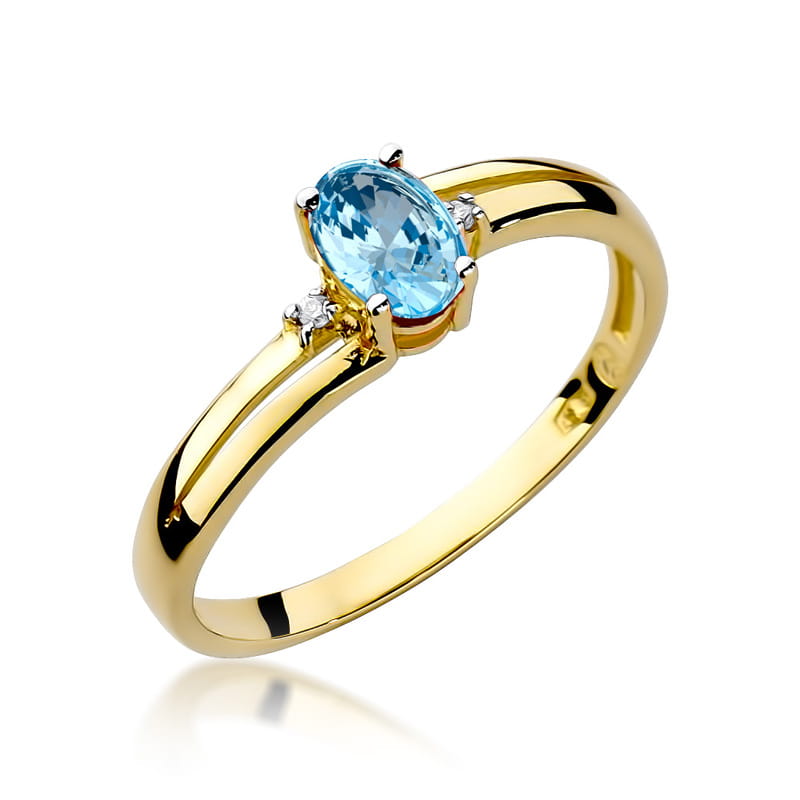 Gold Ring With Topaz And Diamonds