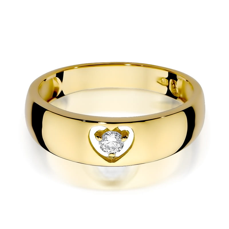 Gold Ring With Diamond
