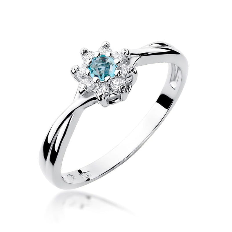 Auksinis Žiedas Su Topazu Ir Deimantais