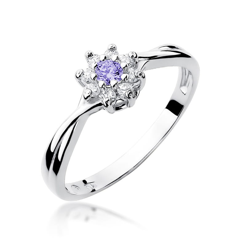 Gold Ring With Tanzanite And Diamonds