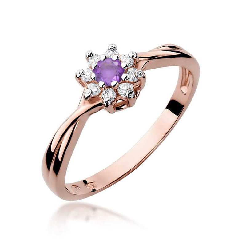 Gold Ring With Amethyst And Diamonds