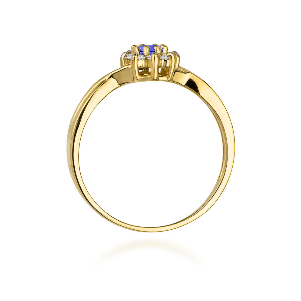 Gold Ring With Tanzanite And Diamonds