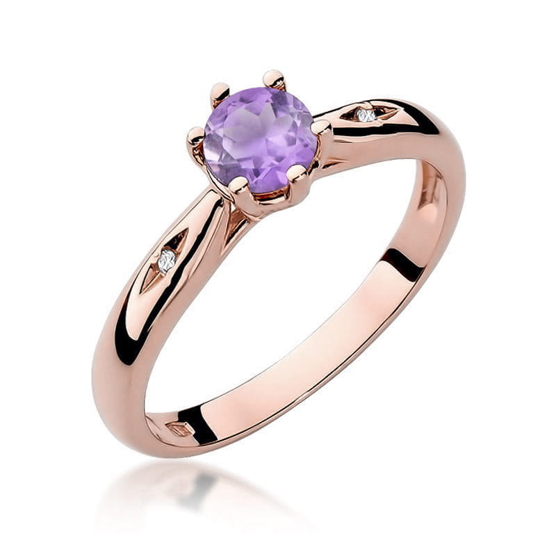 Gold Ring With Amethyst And Diamonds