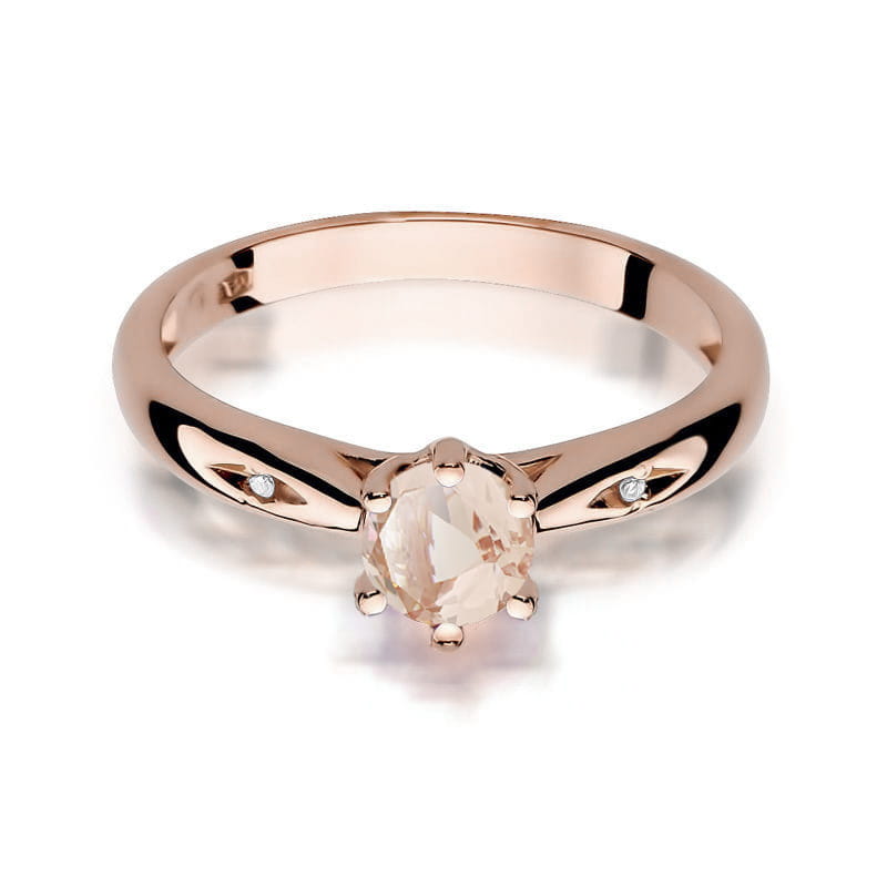 Gold Ring With Morganite And Diamonds