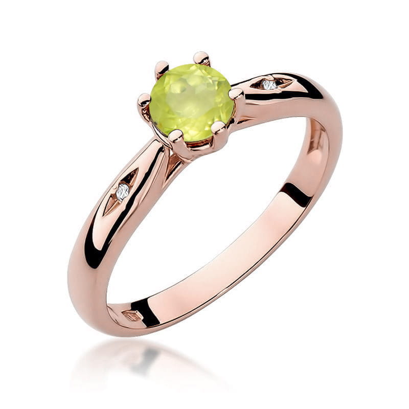 Gold Ring With Peridot And Diamonds