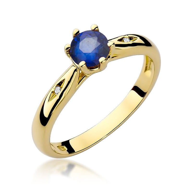 Gold Ring With Sapphire And Diamonds