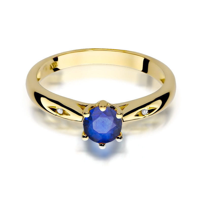 Gold Ring With Sapphire And Diamonds