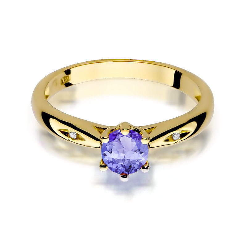 Gold Ring With Tanzanite And Diamonds