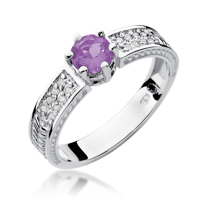 Auksinis Žiedas Su Ametistu Ir Deimantais