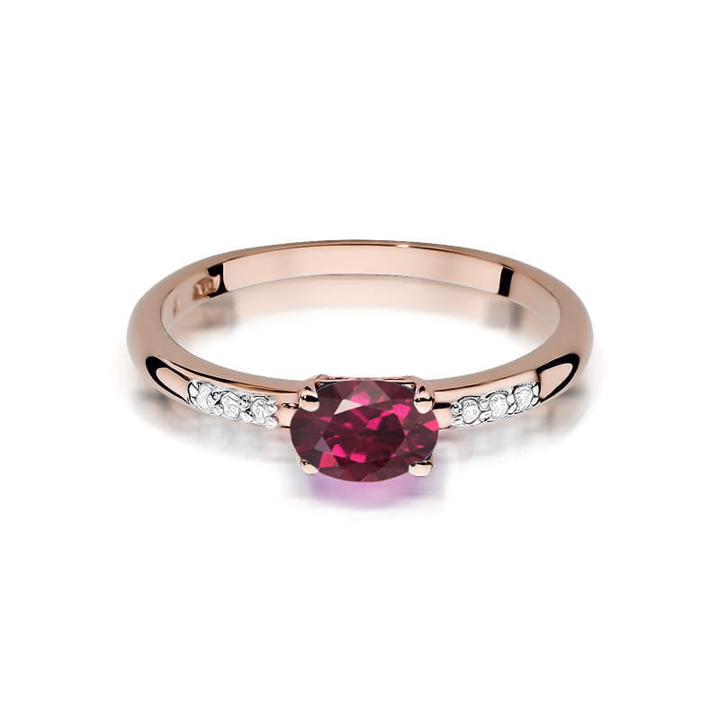 Gold Ring With Rhodolite And Diamonds