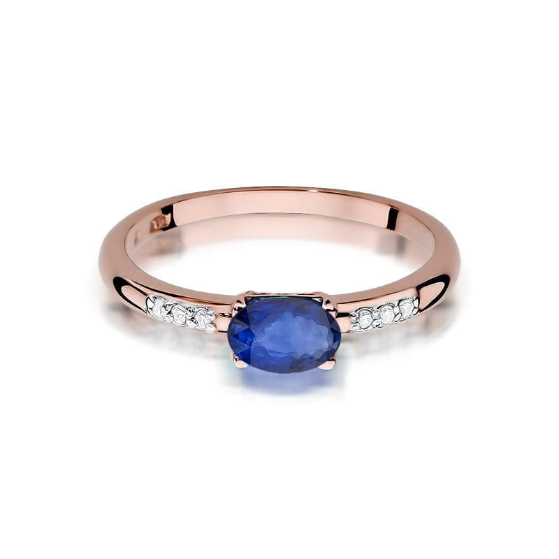 Gold Ring With Sapphire And Diamonds