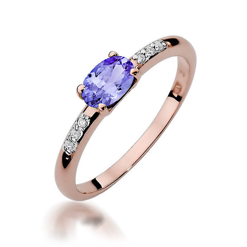 Gold Ring With Tanzanite And Diamonds