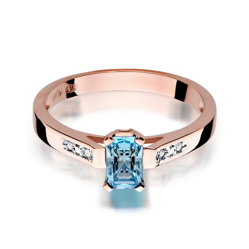 Gold Ring With Topaz And Diamonds