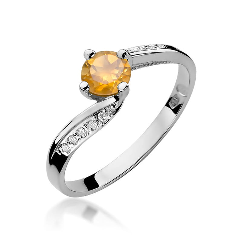 Gold Ring With Citrine And Diamonds