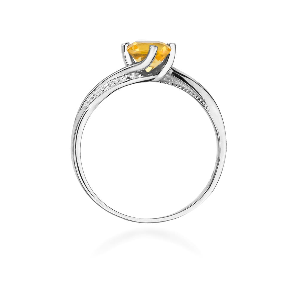 Gold Ring With Citrine And Diamonds