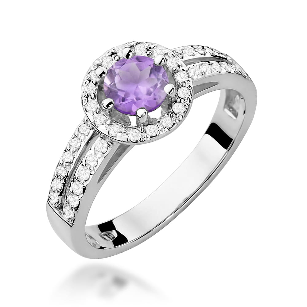 Gold Ring With Amethyst And Diamonds