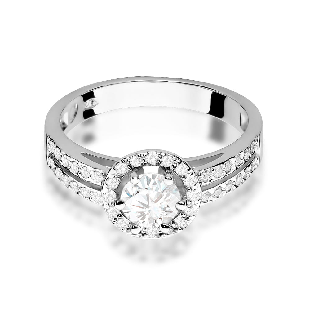 Gold Ring With White Sapphire And Diamonds