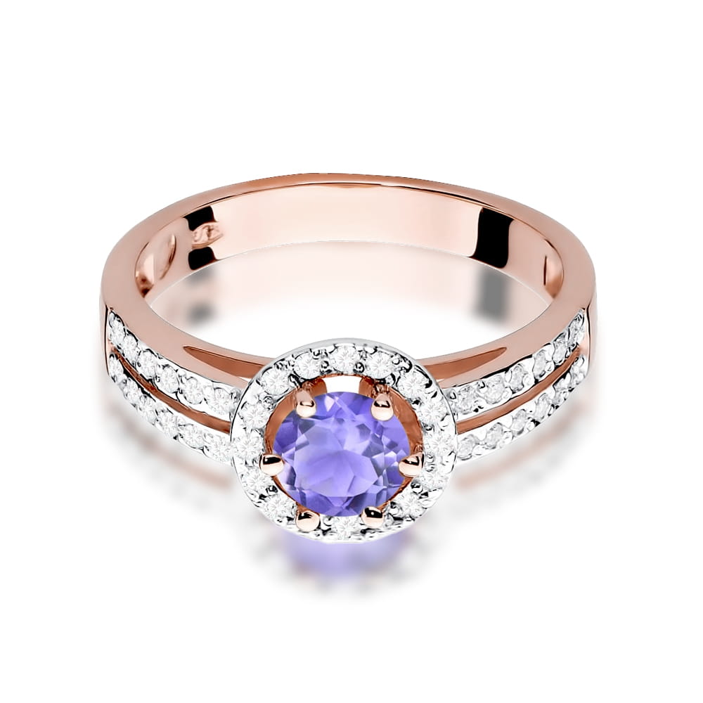 Gold Ring With Tanzanite And Diamonds