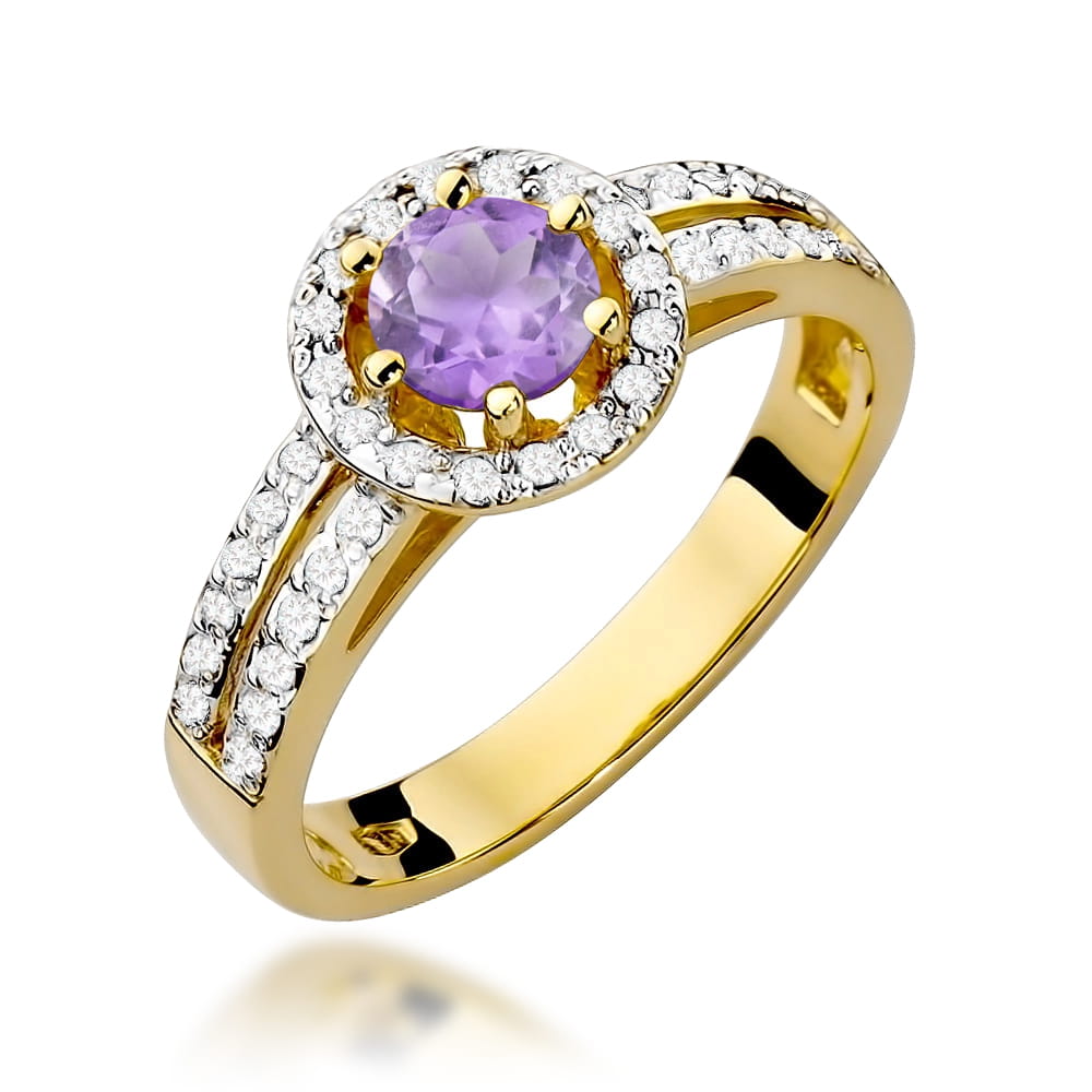 Gold Ring With Amethyst And Diamonds