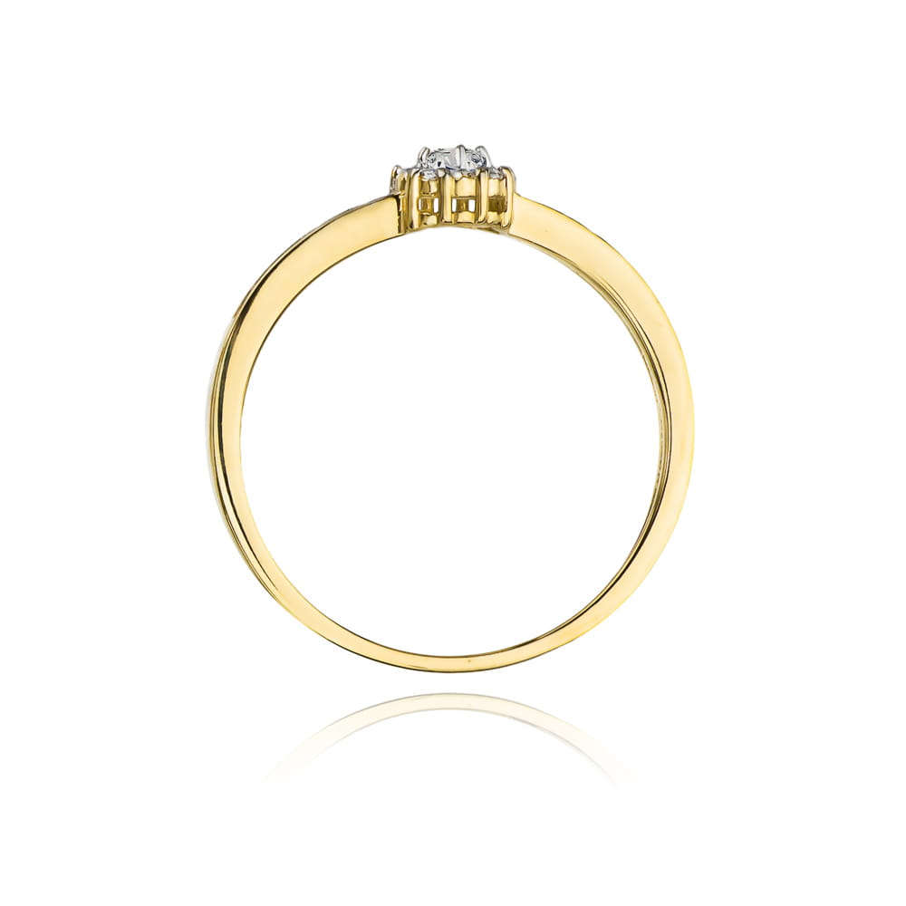 Gold Ring With Diamonds