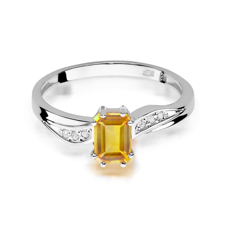 Gold Ring With Citrine And Diamonds