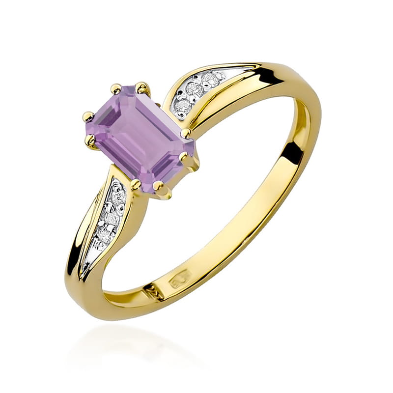 Gold Ring With Amethyst And Diamonds