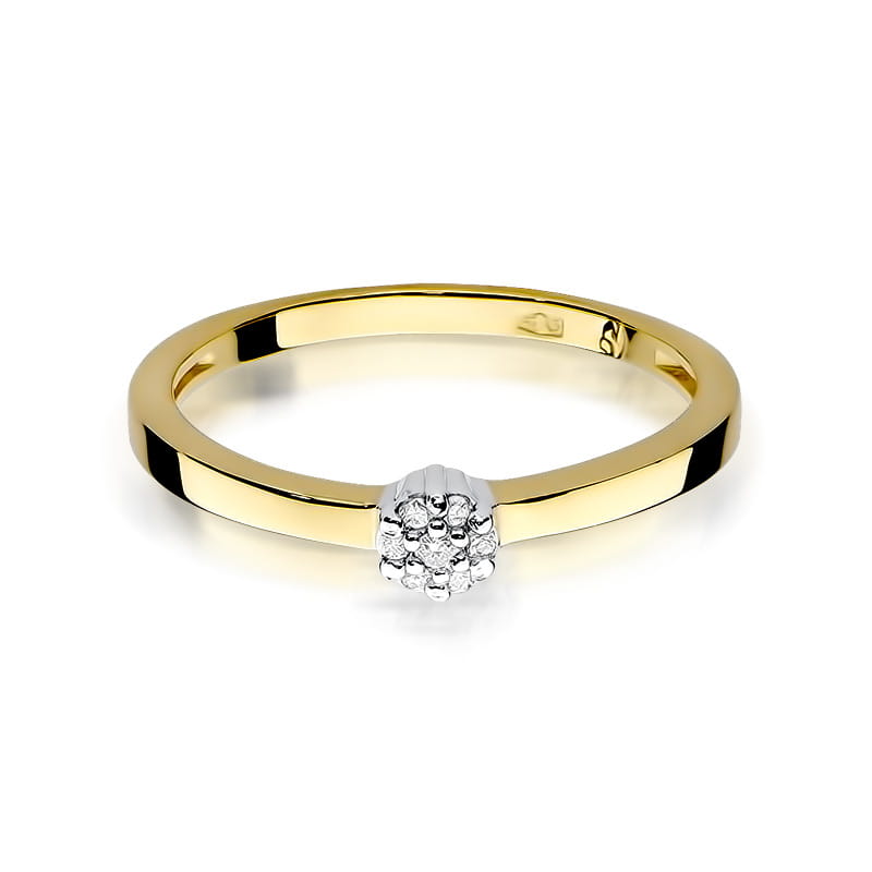 Gold Ring With Diamonds