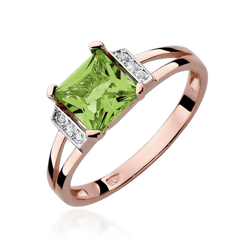 Gold Ring With Peridot And Diamonds